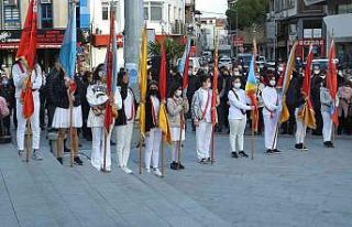 Burhaniyeliler Ata’sını özlemle andı