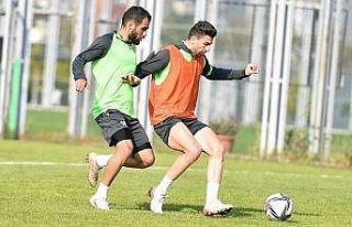 Bursaspor’da İstanbulspor maçı hazırlıkları...