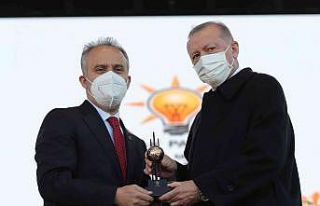 Bursa’ya bir ’gençlik’ ödülü daha