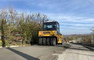 Büyükşehir 40 kilometrelik beton yol imalatında...