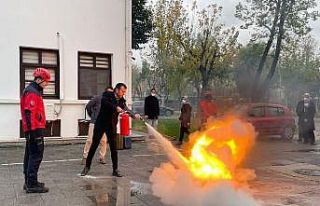 Büyükşehir personellerine acil durum eğitimi verildi