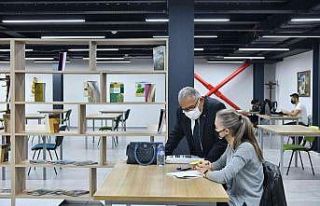 Büyükşehir’in 2 kütüphanesinde yeni saat düzenlemesi