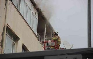 Çanakkale’de yangın çıkan evde maddi hasar oluştu