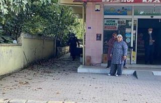 Çatıdan beton zemine düşen yaşlı adam hayatını...