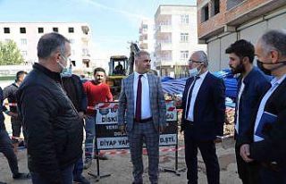 Çelikevler’de kanalizasyon hattı çalışması...