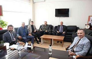 Çerkezköy TSO’dan öğrencilere giyim yardımı