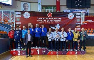 Çiğli Belediyesi Taekwondo Takımı 3 bronz madalya...