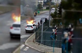 Cip alevlere teslim oldu