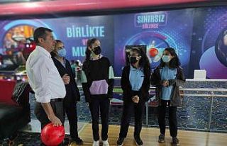 Cizre Emniyet Müdürü, öğrencilerle bowling oynadı