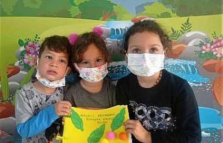 Çocuk atölyelerinde eğitimler sürüyor