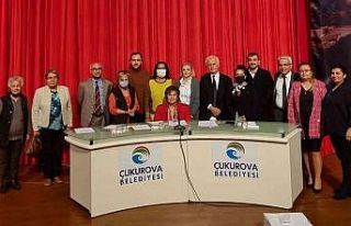 Çukurova Kent Konseyinde yeni başkan Aysel Ateş...