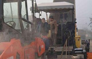 Cumayeri Belediyesi’nden asfalt atağı