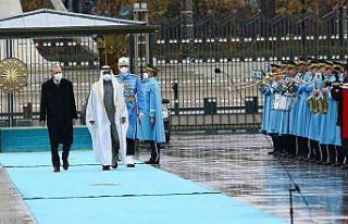 Cumhurbaşkanı Erdoğan, BAE Veliaht Prensi bin Zayed’i...