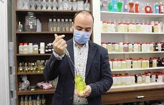 Dedesinin, ’ben giderim, kokum kalır’ sözünü...