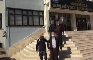 Denizli’de FETÖ operayonu: 5 gözaltı