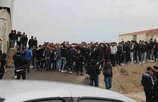 Deplasman yasağından habersiz 2 otobüs taraftar...
