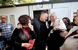 Depremzedeler Başkan Sandal’la buluştu