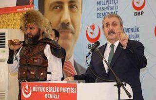 Destici’den Akşener’e taşıma miting eleştirisi