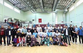 Develi Belediyespor yükselişini sürdürdü