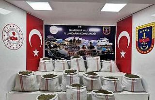 Diyarbakır’da 7 günde 676 kilogram esrar ele geçirildi