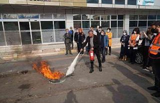 Diyarbakır’da itfaiye ekiplerinden gerçeği aratmayan...