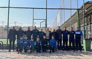 Diyarbakırlı genç futbolcular Trabzonspor’un...