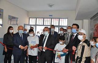 Dodurga Ortaokulunda TÜBİTAK bilim fuarı açıldı