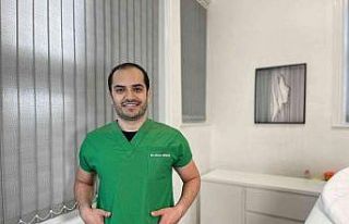 Doktor Hasan Benar: "Estetik dünyasında her...