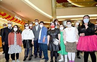 Down sendromlu çocuklar yeteneklerini sergiledi