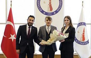 DPÜ Öğrenci Konseyi Başkanlığında nöbet değişimi