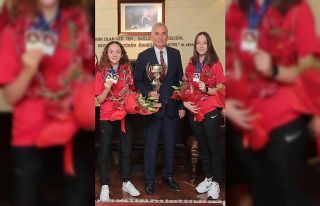 Dubai’de Denizli ve Türkiye’yi temsil edecekler