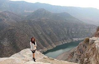 Dubai’de yaşayan sunucu doğa harikası manzarayı...