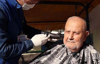 Düzce Belediyesi gönüllere dokunuyor