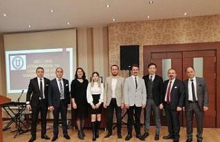 Düzce Uğur Anadolu ve Fen Lisesi geleneği bozmadı