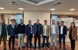 E-Ticarette Öne Çıkın Eğitimi Gerçekleştirildi