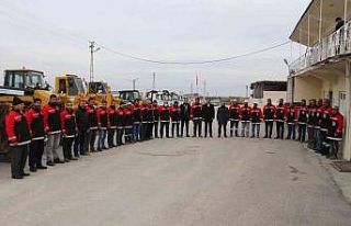 Edremit Belediyesi 22 iş makinesi ve 63 personelle...