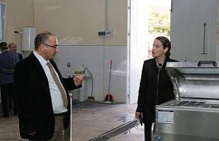 Edremit Belediyesi’nden yüksekokula destek