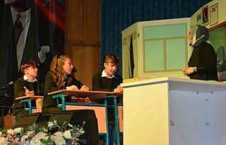 Eğitim neferlerinin günü kutlandı