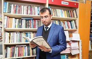 Eğitimci Mehmet Aluç’un ilk kitabı İz Bırakanlar...