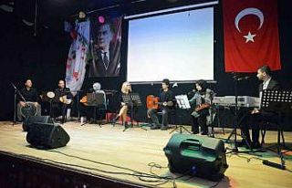 Eğitimcilerden oluşan kadro müzik dolu keyifli...
