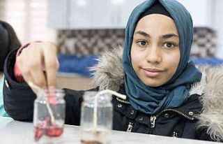 Eğitimin ışığı geleceklerini aydınlatacak