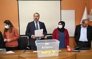 Elazığ’da besicilere koç dağıtımı yapıldı