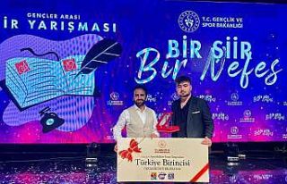 Elazığlı Muhammet Mert Özdemir Bir Şiir Bir Nefes...