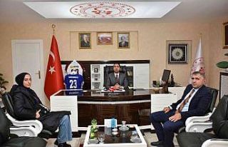 Elazığlı sporcu, Tayland yolcusu