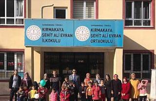 Engelli çocukların hayallerini gerçekleştirdiler