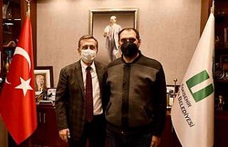 Engelli gençten Başkan Ataç’a özel teşekkür
