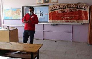 Erciş’te Kızılay Haftası etkinliği