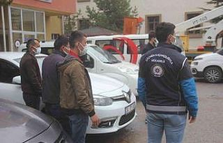 Erzincan’da 8 kaçak göçmen yakalandı
