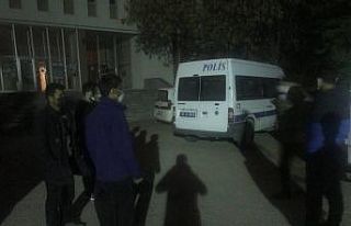 Erzincan’da bir evde 4 kaçak göçmen yakalandı