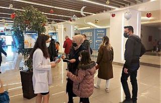 Erzincan’da çocuklara diş macunu ve diş fırçası...